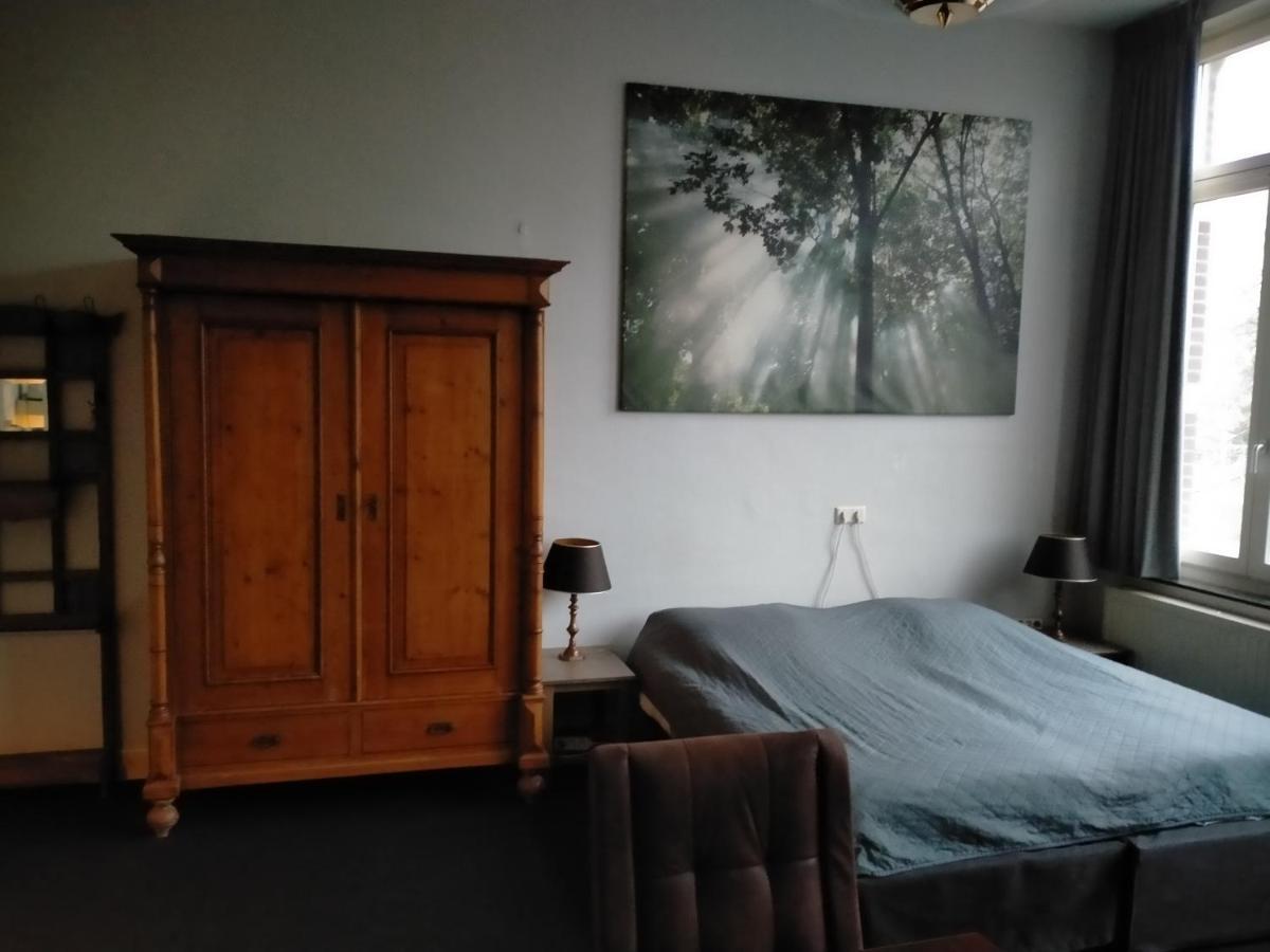 Op De Burg Bed and Breakfast Venlo Exteriör bild