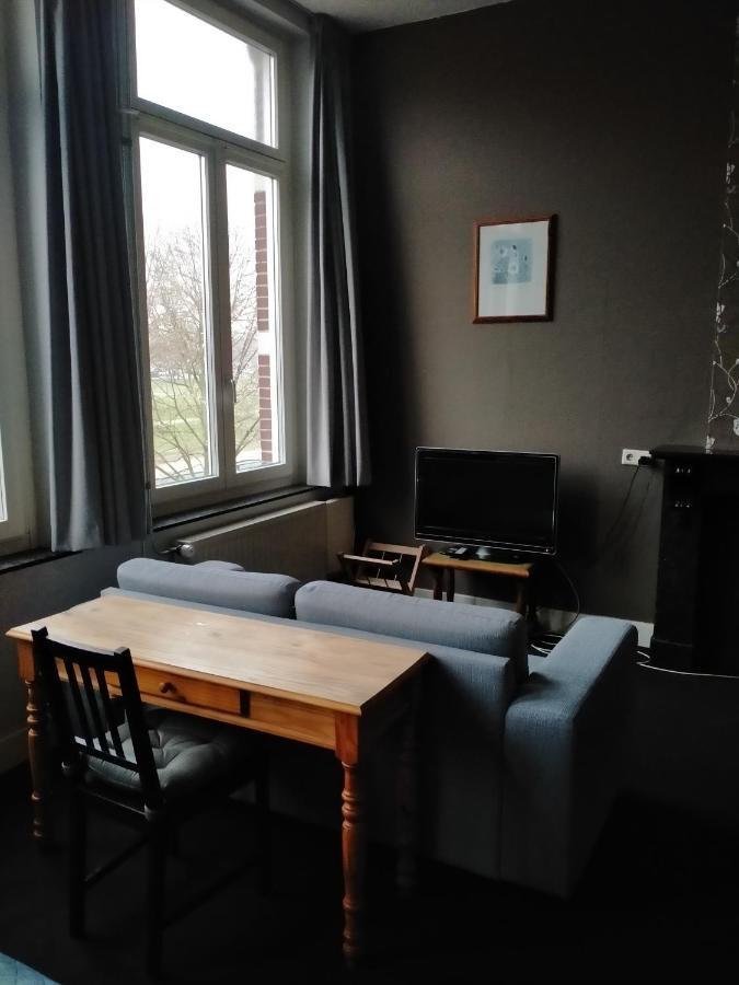 Op De Burg Bed and Breakfast Venlo Exteriör bild